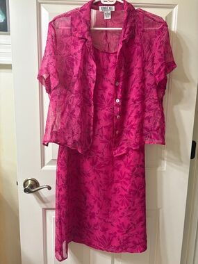 Robbie Bee Hot Pink Floral Midi Skirt with Sheer Overlay